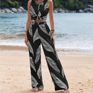 SHEIN Monochrome Leaf Pattern outfit